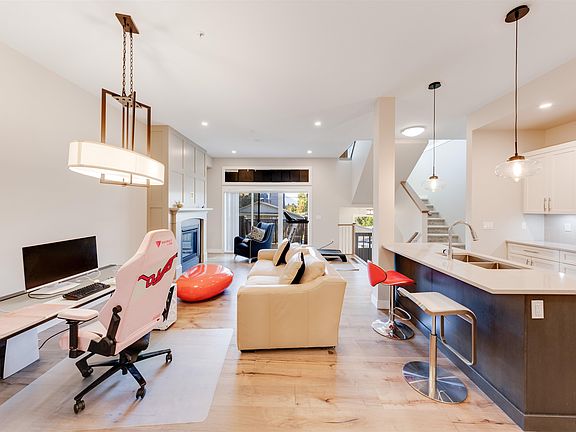 3rd image of 45545 Kipp Ave #8