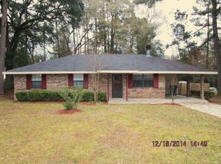 711 N Bankston Dr, Bogalusa, LA 70427