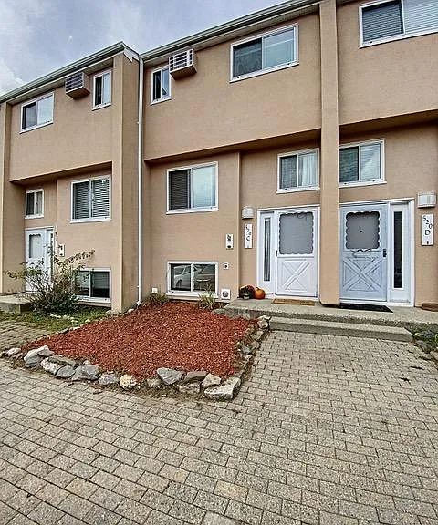 520 Shennecossett Rd #C — Photo 1