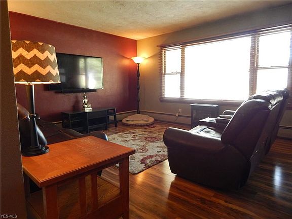 5th image of 1008 Dodge Dr