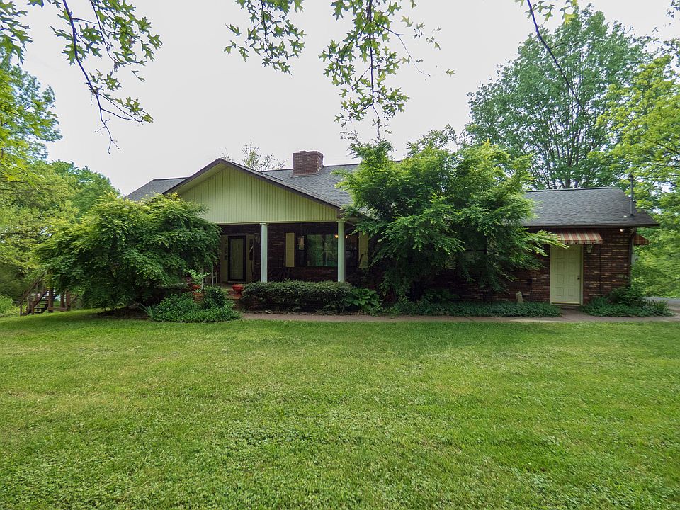 1st image of 1942 River Shores Dr