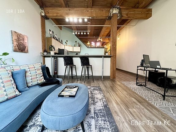 2nd image of 308 W 8th St APT 403