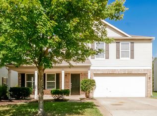 5749 N Jefferson Dr, McCordsville, IN 46055