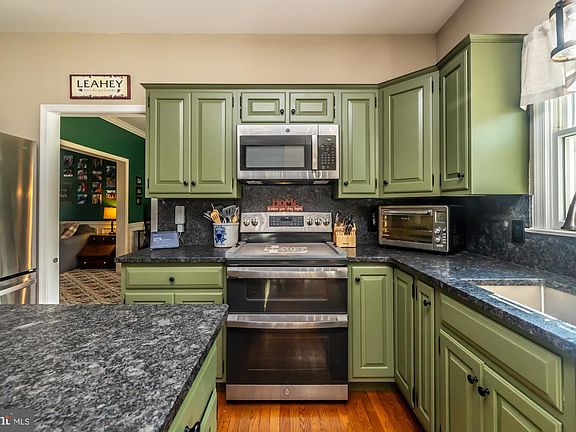 5th image of 43 Ramblewood Dr