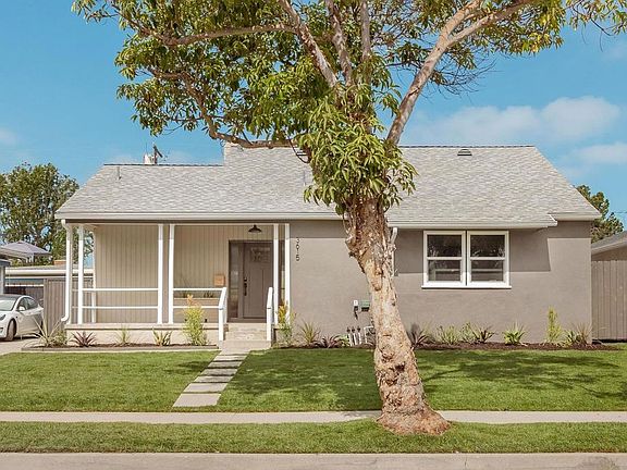 2nd image of 3615 Conquista Ave