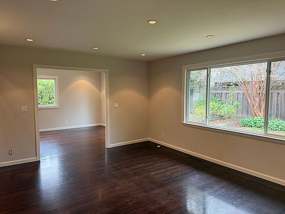 5th image of 1195 Lime Dr