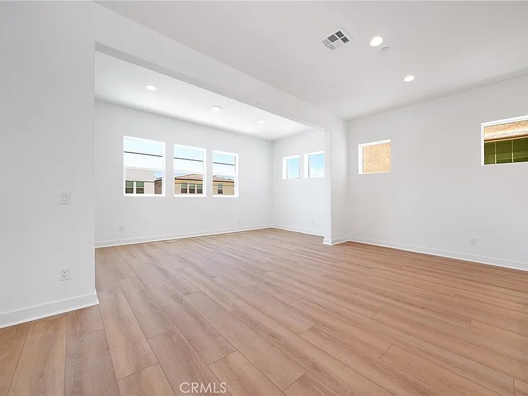 108 Verbana Way — Photo 13