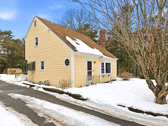 3rd image of 52 Birch Street