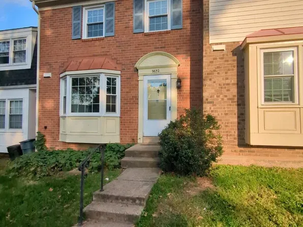 9652 Thackery Sq, Fairfax, VA 22032