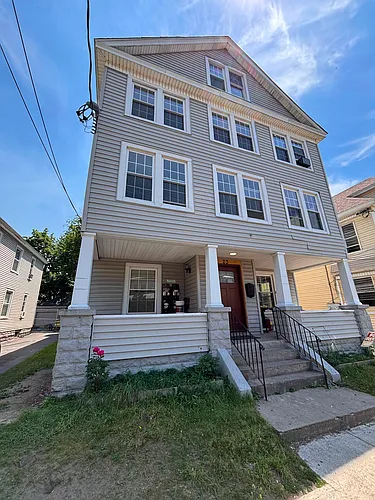 23 Hawk St Photo 1