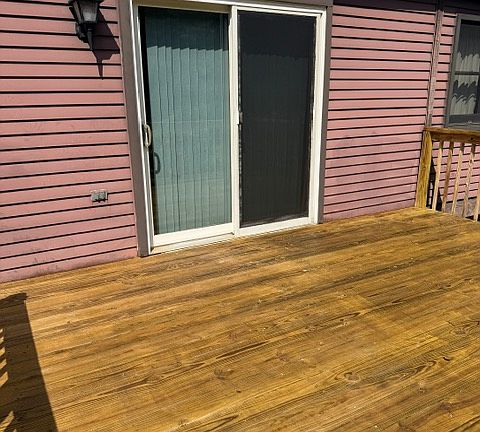 5th image of 402 Woodcock Dr