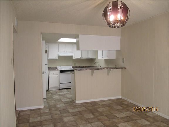 3rd image of 3629 La Paz Dr