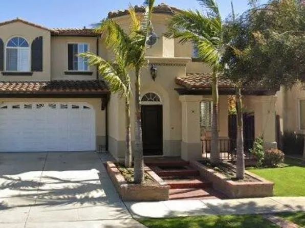 914 W Menusa Ct, Santa Maria, CA 93458