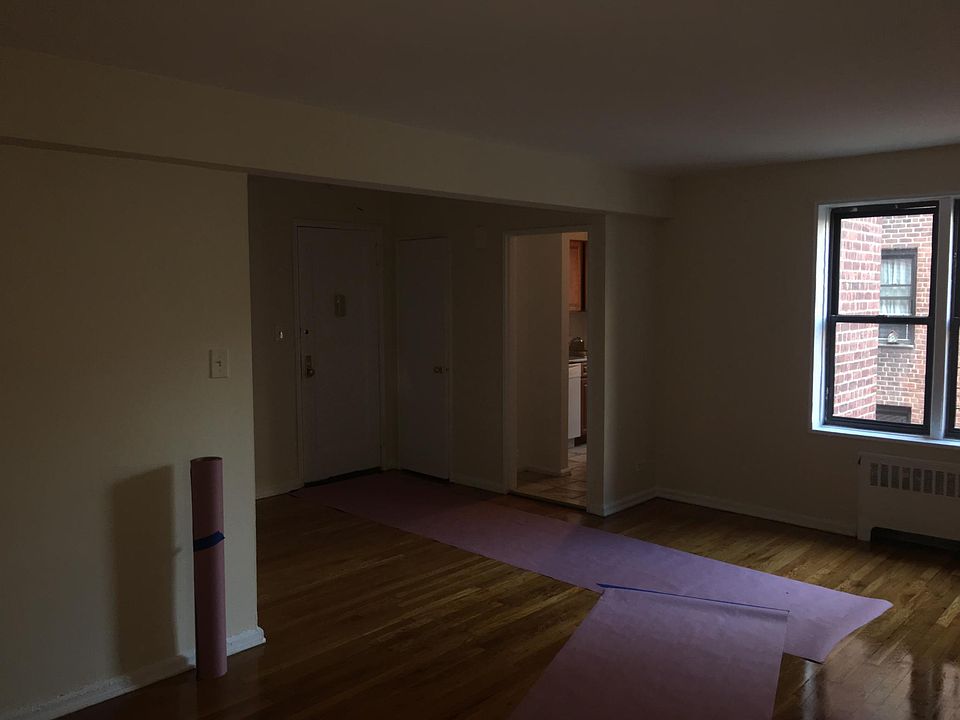 1st image of 13980 85th Dr APT 4B