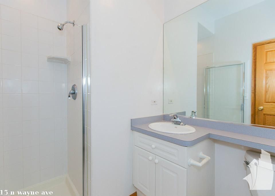 1st image of 2715 N Wayne Ave #1322