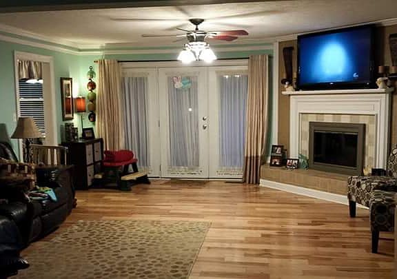 2nd image of 113 Dylark Dr