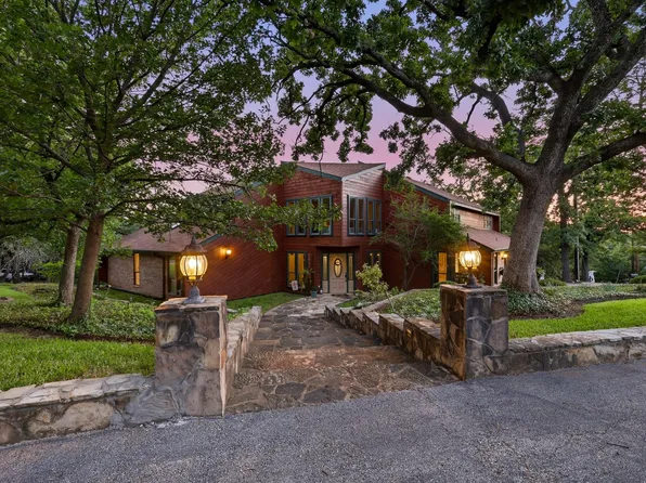 122 Brookdale Dr, Highland Village, TX 75077