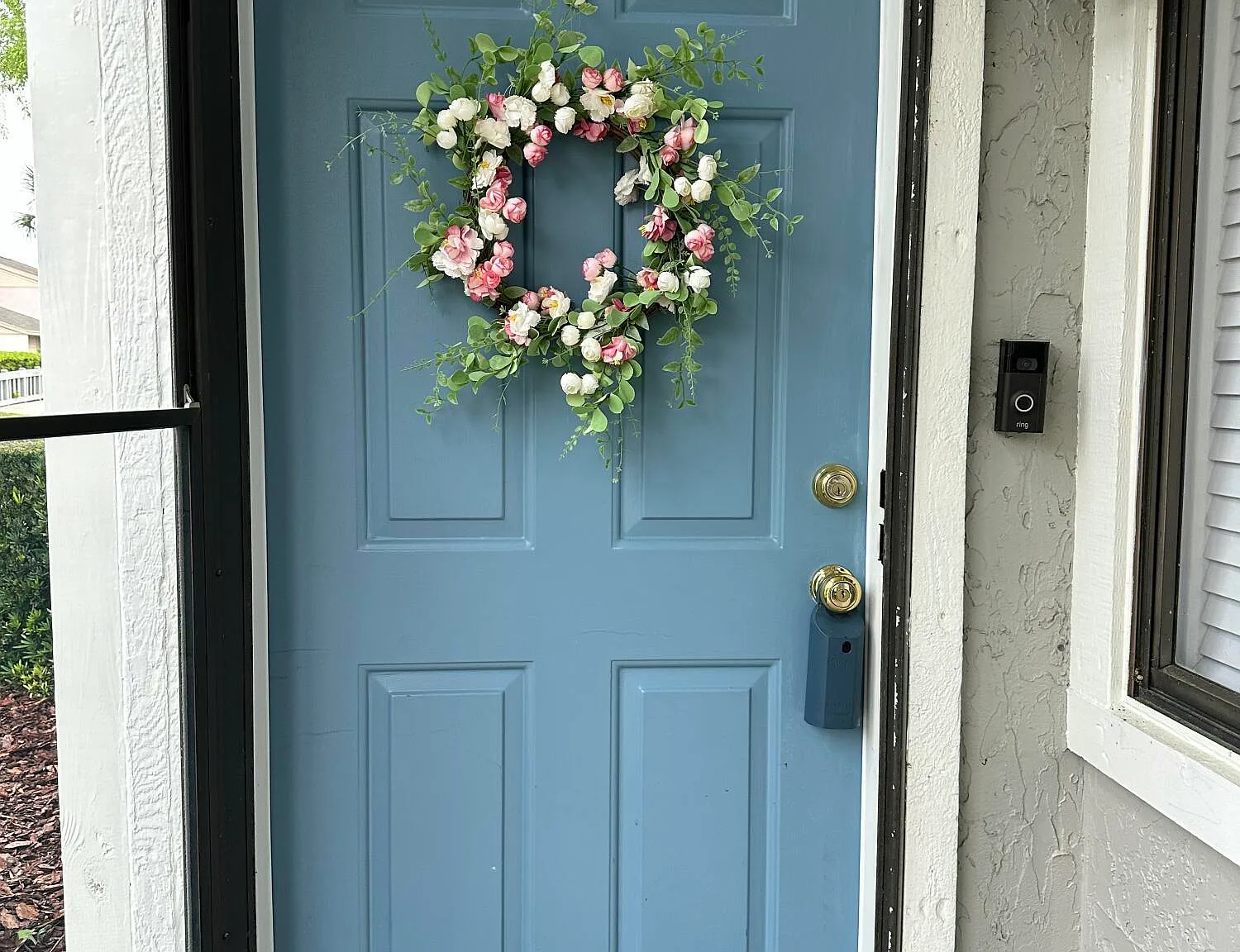 3 bed, 2.0 bath, 1170 sqft, $2,500 — Photo 4