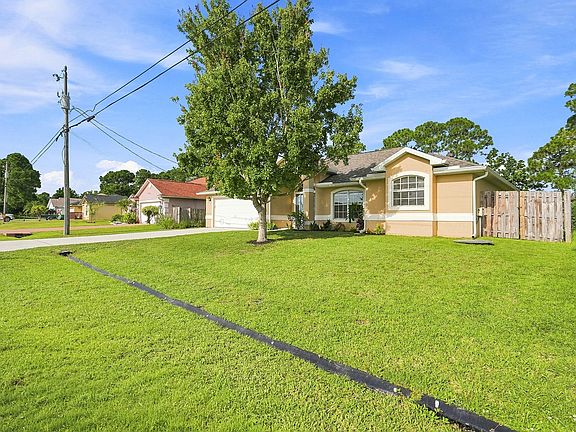 3rd image of 3642 SW CONIBEAR Street