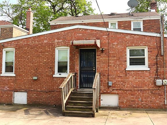 2nd image of 3312 W 84th St