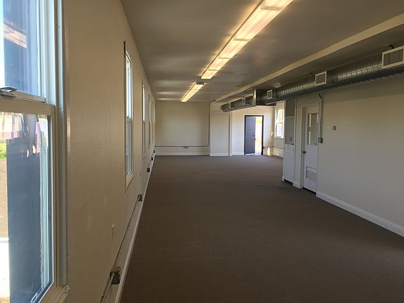 2nd image of 435 Valley View Rd Unit 200
