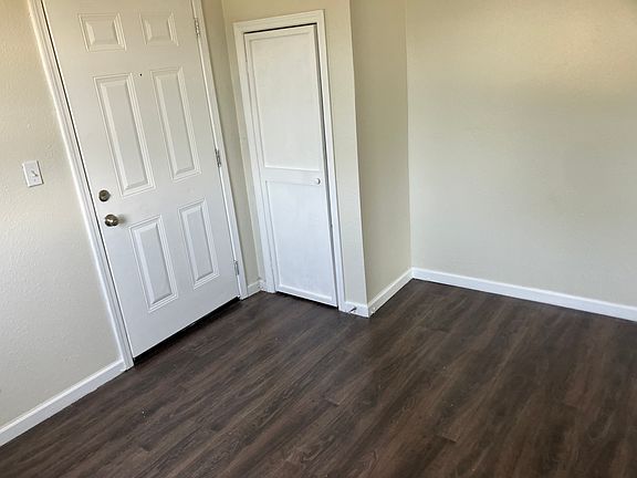 2nd image of 3006-3118 W Gerald Ave #6