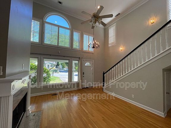 3rd image of 1207 Oglethorpe Ave