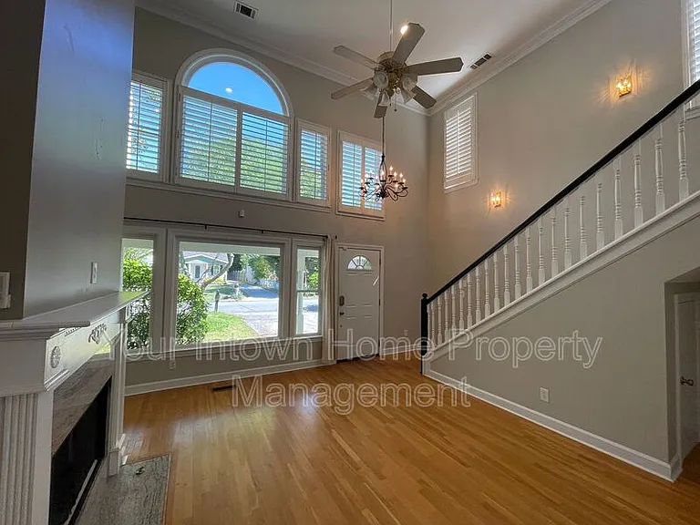 1207 Oglethorpe Ave — Photo 3