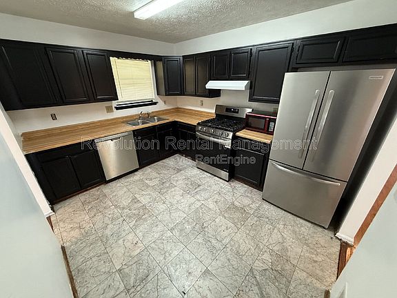 4th image of 6645 Smoke Ridge Dr