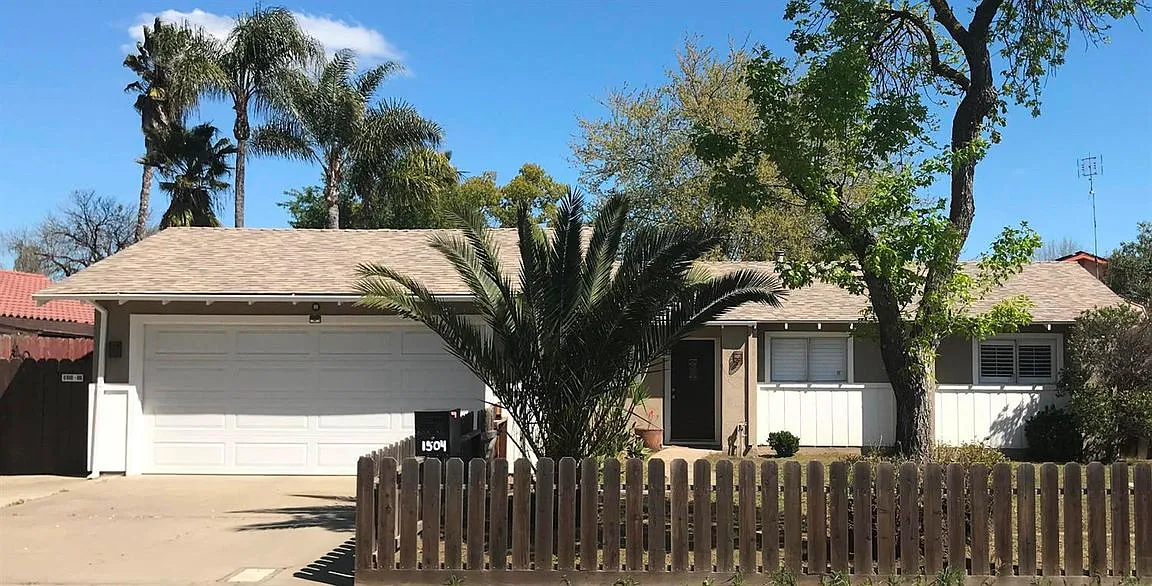 1504 Virlee Dr photo 1