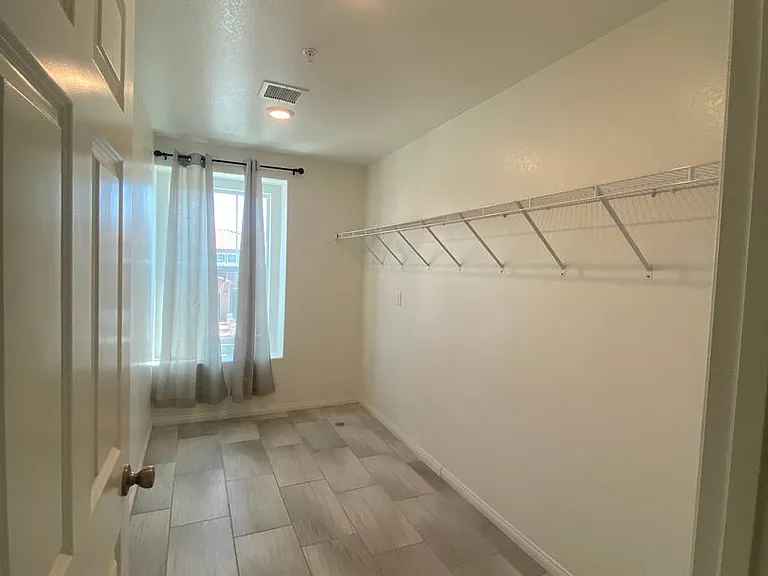 7553 Citrusmoon Ct — Photo 2