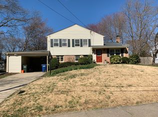 8512 Doter Dr, Alexandria, VA 22308