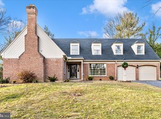 13110 Woodburn Dr, Hagerstown, MD 21742