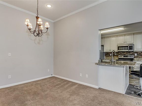 5th image of 2015 Lenox Dr