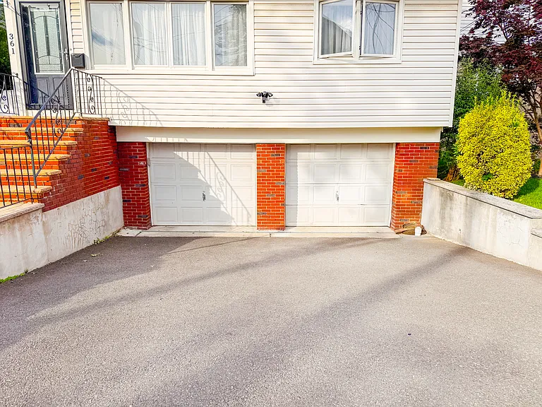 361 Patricia Ct #1 — Photo 26