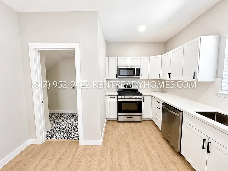 4009 Lamar St — Photo 24