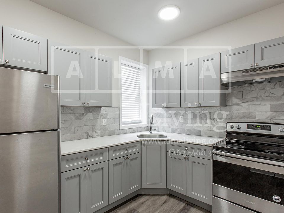 1st image of 4465 N Gratz St #12