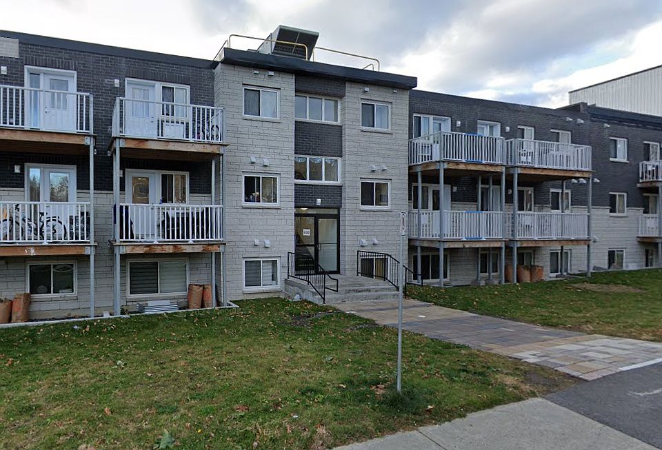 1st image of 630 Cummings Ave #306
