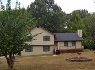 737 Bankshire Dr, Suwanee, GA 30024