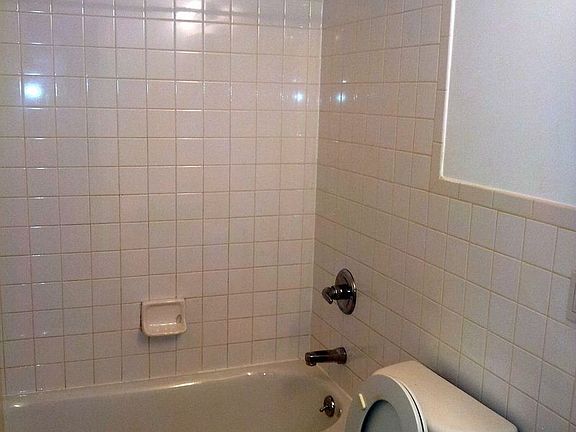4th image of 347 W 122nd St #G