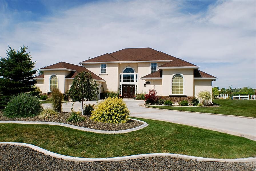 2nd image of 14789 Beach Cherry Dr