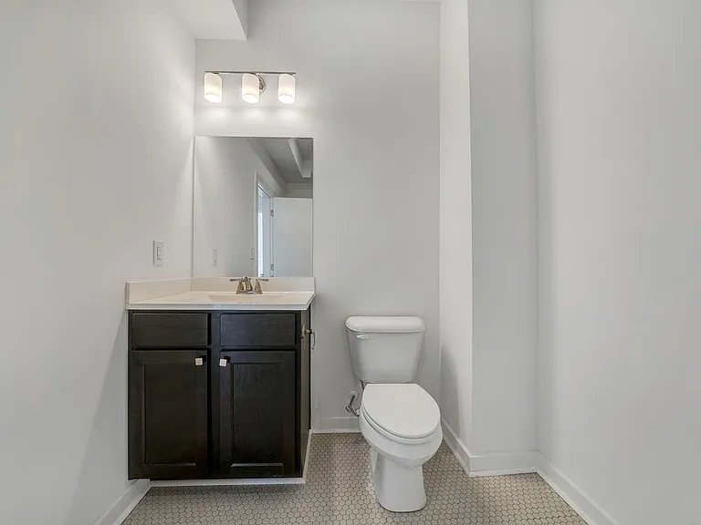 The Diamond Hill Lofts — Photo 28