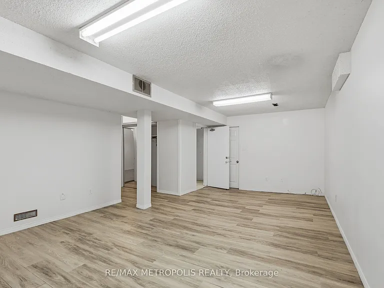 584 Strouds Ln #BASEMENT — Photo 9