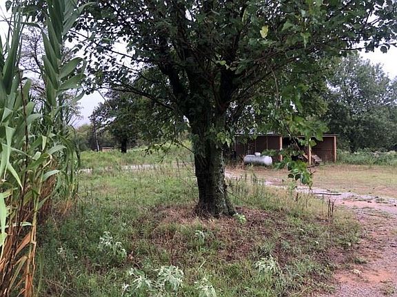 2nd image of 760 County Road 1570