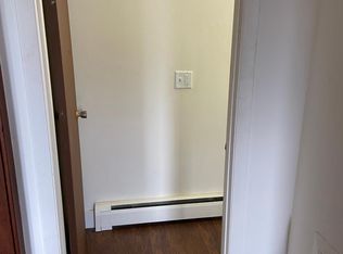 601 Pennsylvania Ave APT A, Rochester, PA 15074