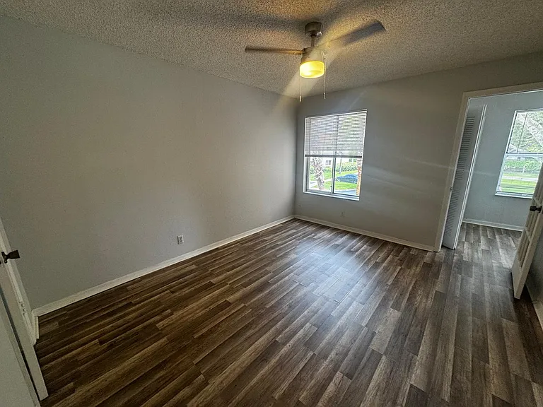 3360 Pinewalk Dr #1324-1 — Photo 6