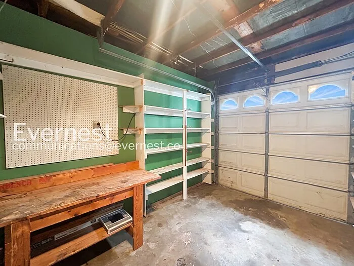 756 S Willett St — Photo 30