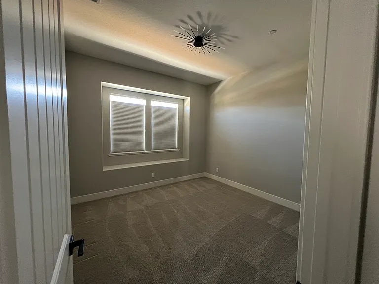 3005 Shasta Way — Photo 5