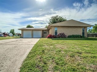 7501 NW 24th St, Bethany, OK 73008