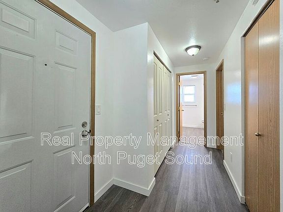 5th image of 11811 State Ave Unit D301